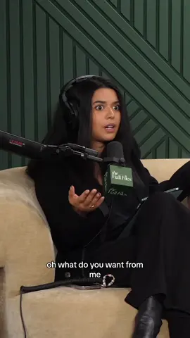 🎧Ep 719 of @The Viall Files. #podcast #nickviall #popculture #realitytv #loveisblind #loveisblindnetflix 