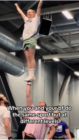 Same same but different🤷🏻‍♀️🤷🏻‍♀️ All I can see is two fhs up to cupie 😊😊!!! #partnerstunt #coed #allgirl #cheer #sport #level #cupie 