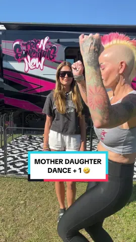 Mother daughter fun! Plus her boyfriend!  #trending #trend #Vlog #FamilyFun #familyfuntime #familyvlog #familyvloggers #motherdaughter 