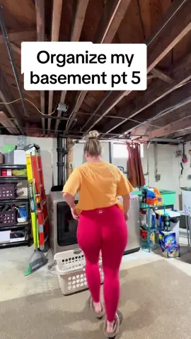 Replying to @LAdroneview #cleaning #Vlog #series #part5 #laundry #mamabearcleans 