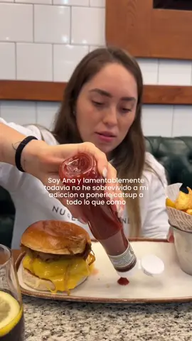 Quien es fan de la ketchup para ser besties? 🤭🩷🙌🏻😝 #ketchup #Foodie #memetrend #trend #meme #funny 