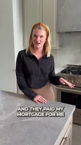 #stitch with @The How To Buy A House Class Is it just me??? I would be feeling some type of way about this. 