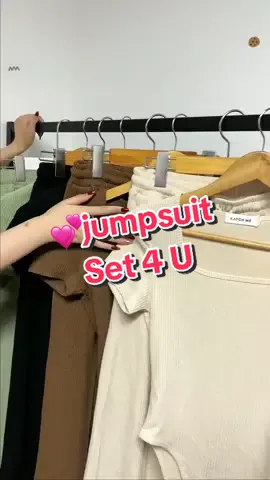 @Katch Me love these set🫶🏻💕😘💗 #katchme #viralvideo #OOTD #hot #fashion #dressup 