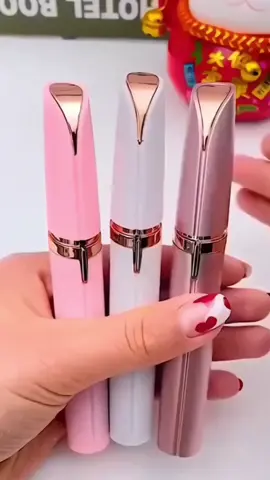 Electric eyebrow trimmer Clean and convenient eyebrow trimmer does not hurt the skin, beautiful girls must start with this # electric eyebrow trimmer#follow #comedy #EverydayEssentials 