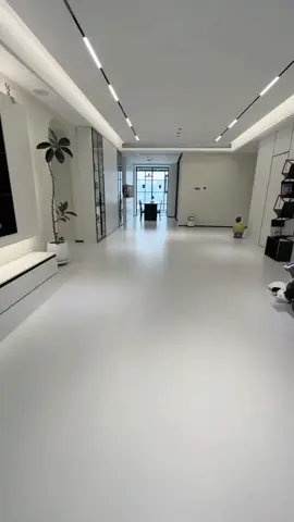 Tôi thích những viên gạch ánh sáng dịu kt 75×150  màu sắc đồng nhất, tạo nên một bề mặt sàn hoàn hảo không có mạch gạch. Kích thước lớn của chúng làm cho việc lát sàn trở nên đẹp mắt và hoàn chỉnh hơn bao giờ hết. #medobepnoidiatrung 