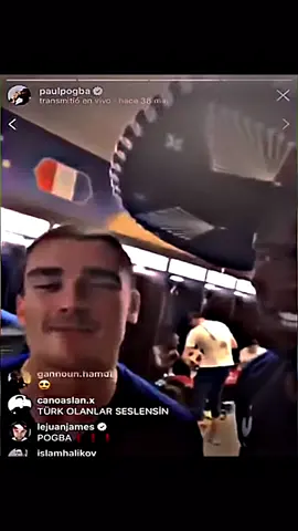 La dulpa peligrosa 🔥 Vela 🇲🇽 x 🇫🇷 Griezmann #vivamexicocabrones #francia #mexicoxfrancia #vivafrancia #antoinegriezmann #carlosvela #cracklitosvela #carlosvela10 #carlosvelaedit #carlosvela♥️🇲🇽 #parati #realsociedad #laligasantander #canterarojiblanca #arribalaschivas 