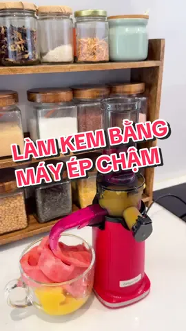 Làm kem bằng máy ép chậm mini #mcv #ancungtiktok #LearnOnTikTok #sieudaubep #huyenmenaumean #lazychefvietnam #mayepchammini #mayepcham3s #mayepcham