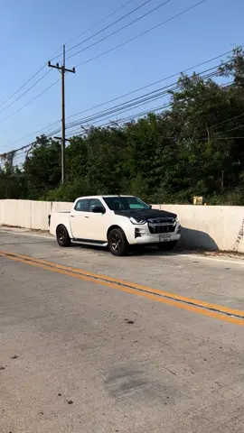 นานๆขับทีจะมอมๆหน่อย😁#กมลการยาง #โอ๊ตอู่ช่างขวัญ #รถซิ่ง 