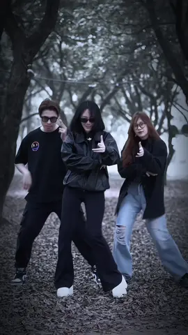 Nhìn tụi anh thật cool :)) đoạn cuối hơi lỗi xíu | Dc: @Thư Thor 🐇 