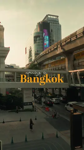 Evening in Bangkok 😌 #bangkok #cinematic #streetstories #thailand 