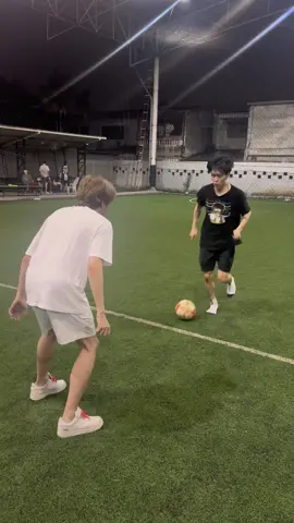 ได้แค่เลี้ยงบอล😂@Moowan 