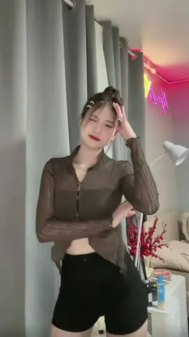 Em xinh tươi thức giấc vào 4h chiều🫠🫠 #ngọclee 