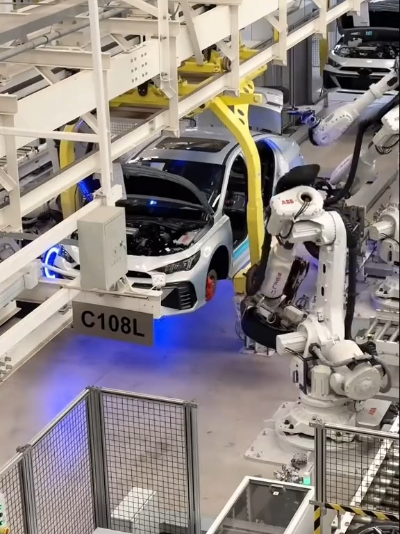 Hệ thống Robot ABB lắp ráp ô tô #suntec #tudonghoa #siemens #robotabb #robotics