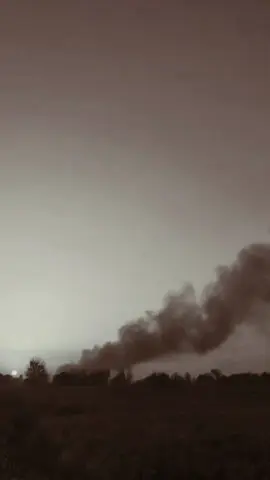 تم دور جاکے بس گئے 💔 . . . . . . . #foryou #4u #goviraltiktok #viraltiktok #trendingvideo #fyp #viralvideo #status #viral #unfrezzmyaccount #romanticsong #Love #urdupoetry #urdushayari #poetrystatus #urduline @🦋•𝙁 𝘼 𝙏 𝙄 𝙈 𝘼•🦋 