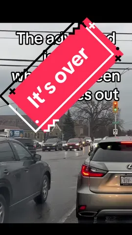 That means you gotta wait #fail #trafficfail #dashcam #leftturn #redlight #fyp 