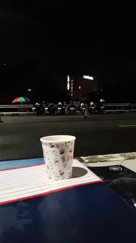 tenangnya malam hari  #malamminggu #purwokertoviral #purwokertodrone #kopigoodday #fyp #fypシ゚viral #jalanan #syahdu #kangenkamu #menarapandangteratai 