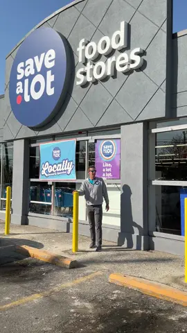 Have you noticed our new poles?!? 😆💃 🚘 No more running into the building 🙏 #taylorsavealot #savealot #parking #baddriver #building #pole 