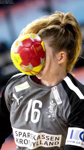 The perfect picture doesn't exis... 🤯 #handball #goalkeeper #handballplayer #CapCut 