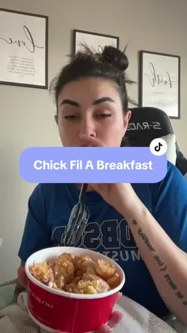 Found this in my drafts! If you havent alteady, you need to try the Chick Fil A Chicken bowl and the Mocha Cream Cold Brew with Shake Base👍🏼 #chickfila #chicken #coffee #foryoupage #xyzbcafypシ #xyzabc #MomsofTikTok #momtok 