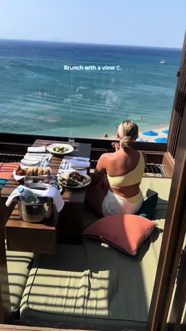 I would do anything to be back here 😍 Brunch with a view 🥐🥞🥗🍹 #holiday #brunch #seaview #holidayvibes #views #foryoupage 