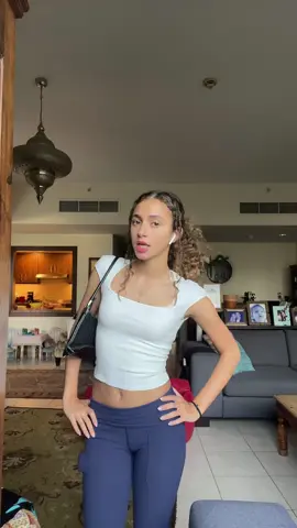 okay i wore these leggings to school and what abt it