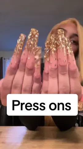 Saving my money and time with these and now i can wear long nailssss #pressons #longpresson #acrylicpressons #allyssareaa #baddieonabudget #affordable #singlemom 
