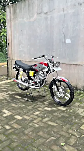 Emang boleh seganteng ini? #rxking #bandungstyle135 #rxking135cc #twostroke #rxkingbandung #ramadhan2024 #ngabuburide👑 