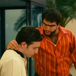 Vedalar acıtsa da, bazen gitmek gerekir..🌚 #recepivedik #şahangökbakar #derdim1sendin #gitmek #veda #duygusalvideolar #huzun #kesfetbeni #ayrılık 