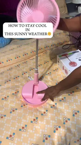 Looking for a way to beat the heat this sunny weather? Our folding fans are the perfect solution! They're compact and lightweight, making them easy to take with you on the go. Plus, they're beautifully designed, so you can look chic while you stay cool.  So don't wait, grab one today and enjoy the breeze! 🧡 . . #creativity #creative #fan #foldingfan #foldingfanstands #foldingfanrechargeable #luxury #Summer #sunnyweather #sun #explore #explorepage 