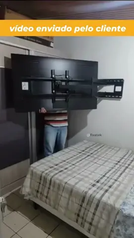 Video enviado pelo cliente super satisfeito! A TV dele é de 65” e com esse suporte de tv articulado com braço de 1 metro ele conseguiu girar a tv 180 graus no seu quarto! Modelo FT-84100 Fixatek #feedback #avaliacaocliente #suportedetv