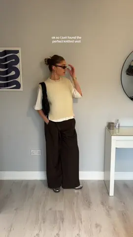 that’s all :) @SURPRISE #outfitinspo #OOTD 