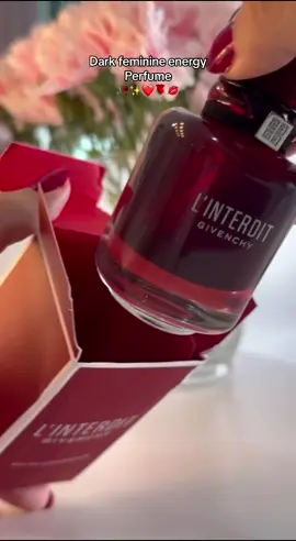 The best white floral spicy perfume @Givenchy Beauty ❤️❤️. . . . . . #givenchy #interdit #perfume 