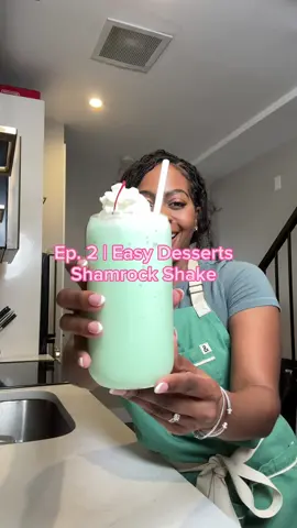 Copycat McDonald’s Shamrock Shake Recipe  #milkshake 