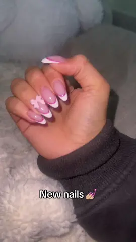 The prettiest nails i have ever seen and gotten 😍😭 #fyp #tiktok #trending #foryoupage #viral #nails 
