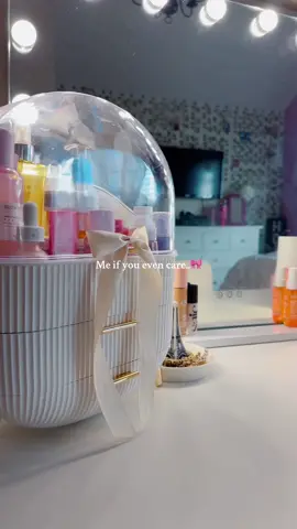 I love my Vanity!! 🎀 #Vanity #foryou #preppy #skincare #viral #cleangirlaesthetic 