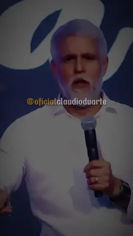 O homem só precisa de duas coisas pra ser feliz - Oficial Cláudio Duarte #pastorclaudioduarte #claudioduarte #homens #felicidade 