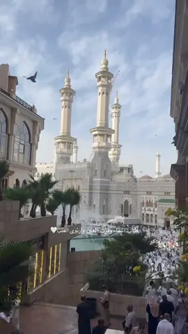 ما فيه شعور يُظاهي العمره في رمضان شعور جدًا مُختلف —الحمدلله🤍🤍🤍🤍 #رمضان #مكة #مكة_المكرمة #عمره #عمره_رمضان #makkah #ترند #explore #fyp #دعاء 