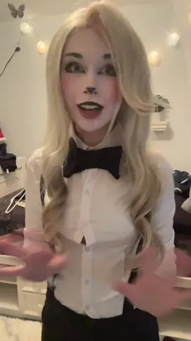 im so bad at talking :,)