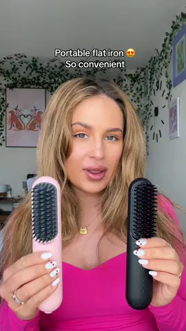 Portable brushes are the new it girl 👏👏👏 #tymobeauty #tymoporta @TYMO BEAUTY US #hairtok #hairhack #portablehairstraightener #portablehairiron #hairiron #ttsacl #tiktokshop 