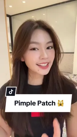 ស្ងាត់ៗ ចេញពណ៌ខៀវ🙀🤍 #pimplepatch #pimplepatches #koreanskincare #beautytips #elizavecca 