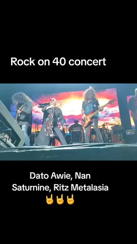 Saje la post throwback Konsert Rock on 40... Korang ok tk tu? Selamat berpuasa #fyp #foryoupage #vf5 #bassborak #zoom #gallienkrueger #fbass #flyfcsg #awie #ritzmetalasia #nansaturnine #ujangexist #firdauskeys #riorasul 