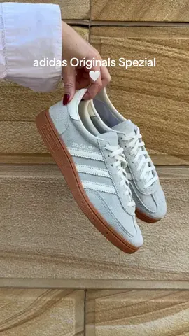 OBSESSED with the latest adidas Originals arrivals 😍 #stylerunner #adidasspezial #sneakerunboxing #adidasoriginals 