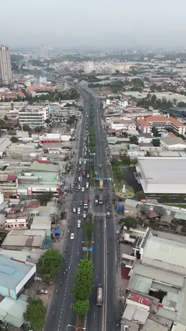 Quốc lộ 1A giúp Picity Sky Park kết nối đến các khi vực xung quanh nhanh chóng.   Khi Picity Sky Pakr toạ lạc ngay cầu vượt linh xuân và cầu vượt sóng thần !!! #PicitySkyPark #Picity #PiGroup 