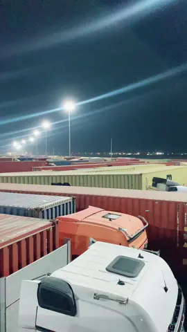 #سواق_تريلات_العراق_اكتروز_مارسيدس #ميناء_أم_قصر_ساحت_الترحيب #ازدحام #تعبنه @ماهر الحمراني @عباس مرتضى @⭐آلحہٰٰآڪٰہٰٰم⭐ @𝐌𝐔𝐐𝐓𝐀𝐃𝐀 @علي الحلفي @ابو كيان 