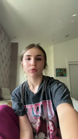 I feel so naked without earrings 