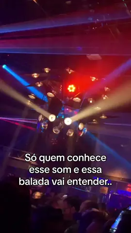 Uma boa música em uma balada top. 🕺🎵🎼🎶 #musicatop #balada #abcbailao #boate #musicaboa 