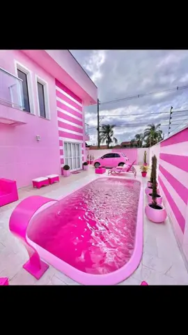 Inspirasi rumah Pink barbie versi video 🩷 sumber dari tiktok, waktu itu pernah posting versi foto dari grub fb dan ini ketemu akun aslinya 😁 #rumahPink #barbie #serbaPink #Pink #Pinklovers #fyp 
