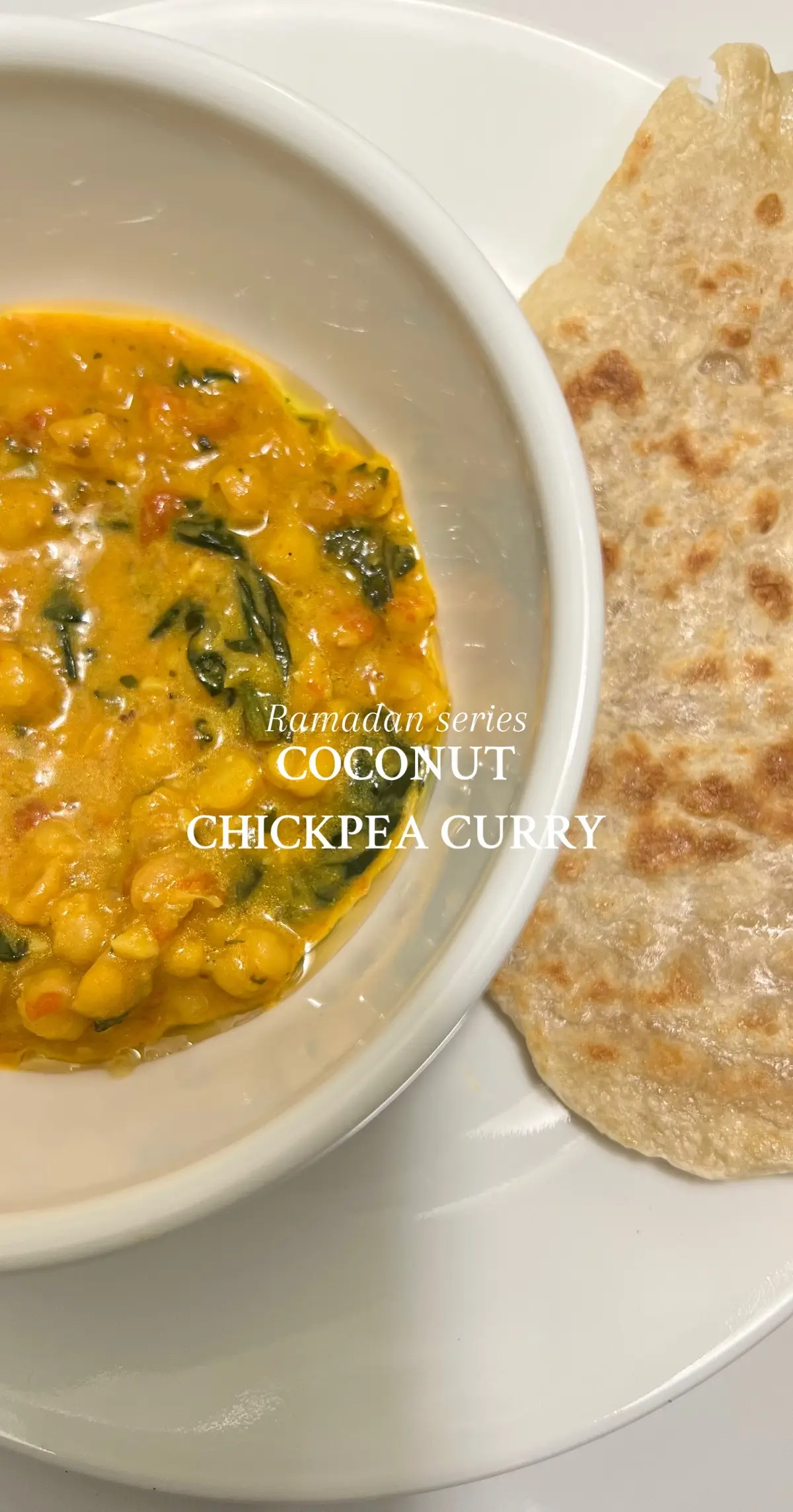 30 Days of Ramadan recipes Day 4: Coconut Chickpea Curry This recipe is packed with so much flavor, it's cozy and delicious. Plus, it comes together in under 30 minutes.    #ramadanrecipes #chickpeacurry #curryrecipe #ramadanseries #iftarwithmoyo