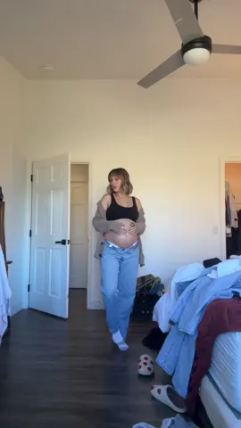 my maternity shoot outfit🥲 #maternity #outfit #babygirl #pregnant #girlpower #OOTD #struggle #fashion #thrifted 