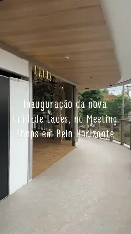 Conheça o nosso novo tem Belo Horizonte, no @meeting_bh, e mergulhe em uma experiência única de conexão entre corpo, mente e alma.  Nossa nova unidade é um santuário de beleza gradual, onde a natureza se encontra com a excelência do cuidado capilar.  Venha descobrir cada detalhe deste espaço que foi cuidadosamente criado para dar vida a sua melhor versão. Seja muito bem-vindo ao Laces Belvedere!   #CrisDios #LacesAndHair #BeloHorizonte #MeetingShops 